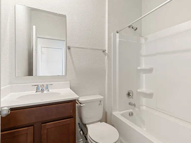 7340 Harvest Bay — Photo 11