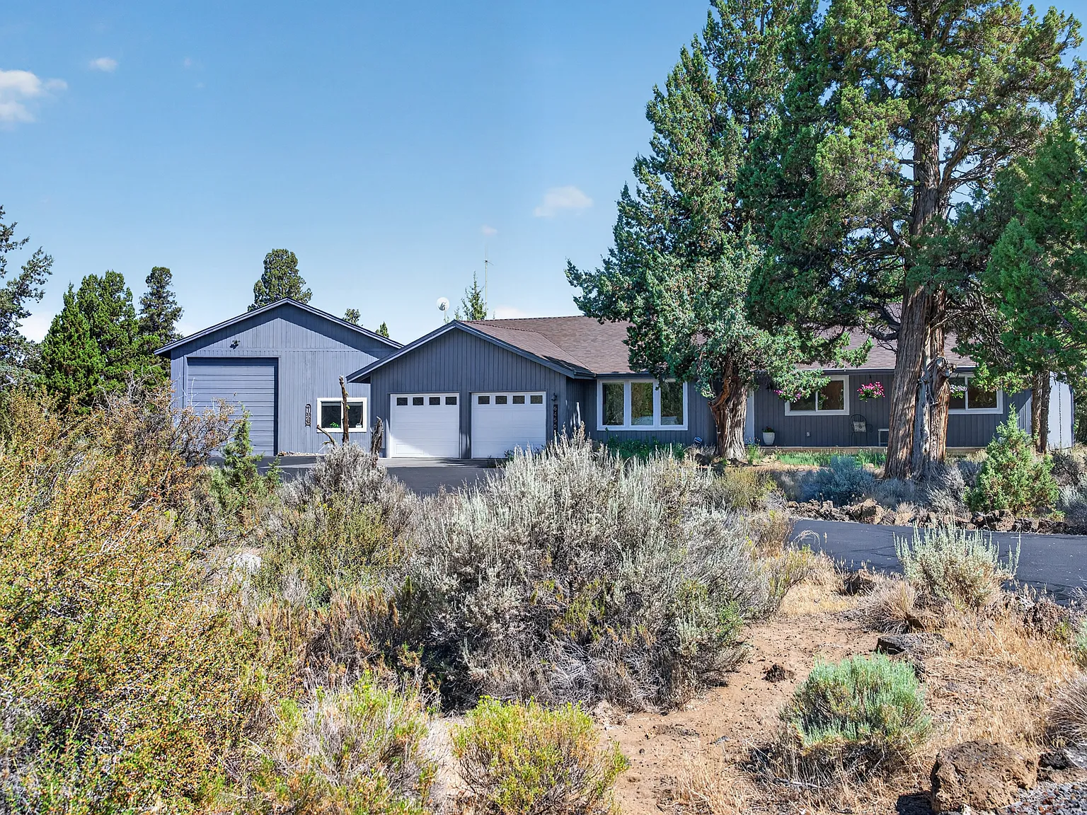 3 bed, 1979 sqft, $3,700 — Photo 4