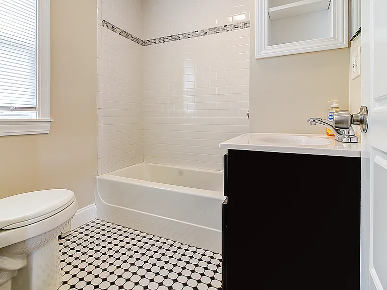 614 River Ave — Photo 17