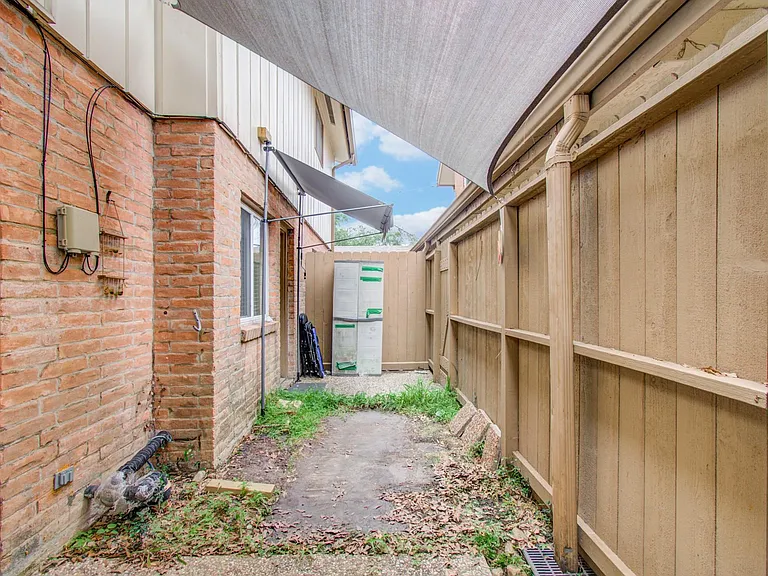 823 S Ripple Creek Dr — Photo 22