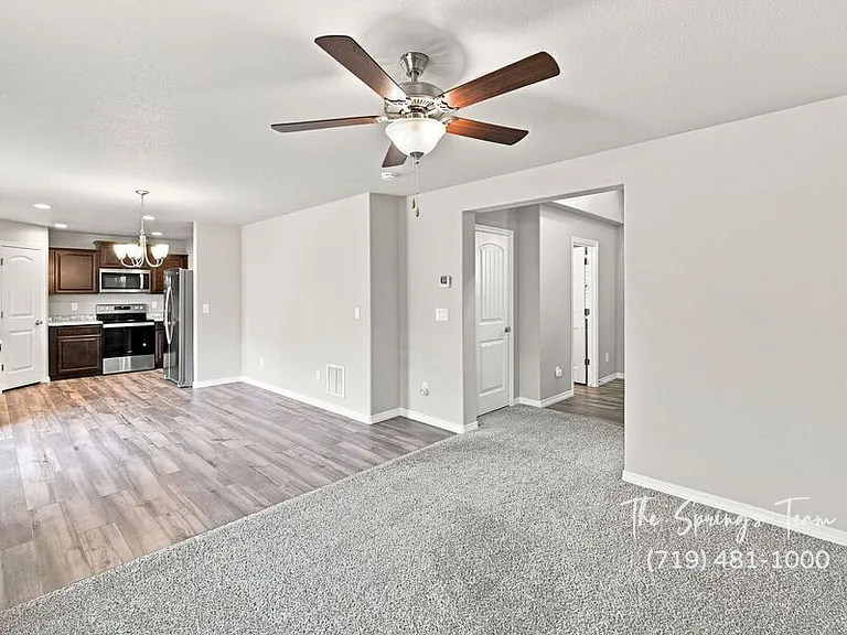 5338 Kingscote Dr — Photo 11