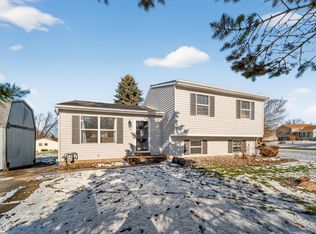 9126 Dover Ln, Girard, PA 16417