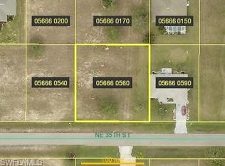 2225 NE 35th St, Cape Coral, FL 33909