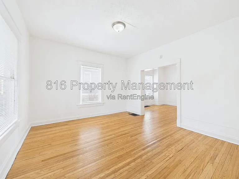 4008 Charlotte St #1 — Photo 4