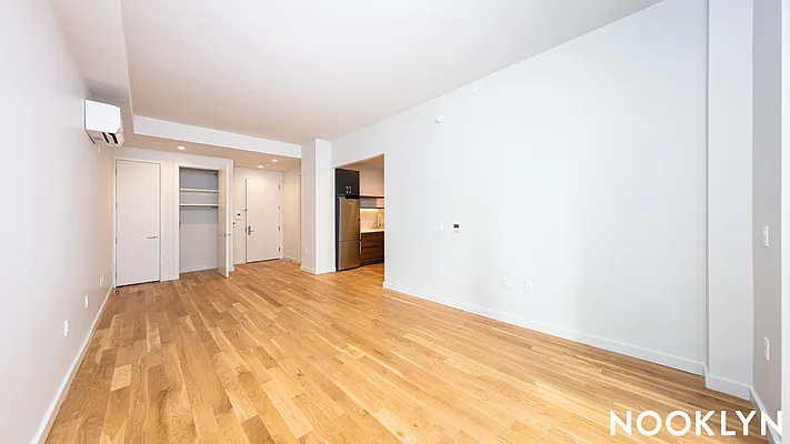 Rented by Nooklyn NYC LLC | media 50