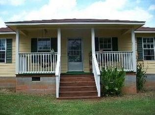 87 Buckeye Rd, Laurens, SC 29360