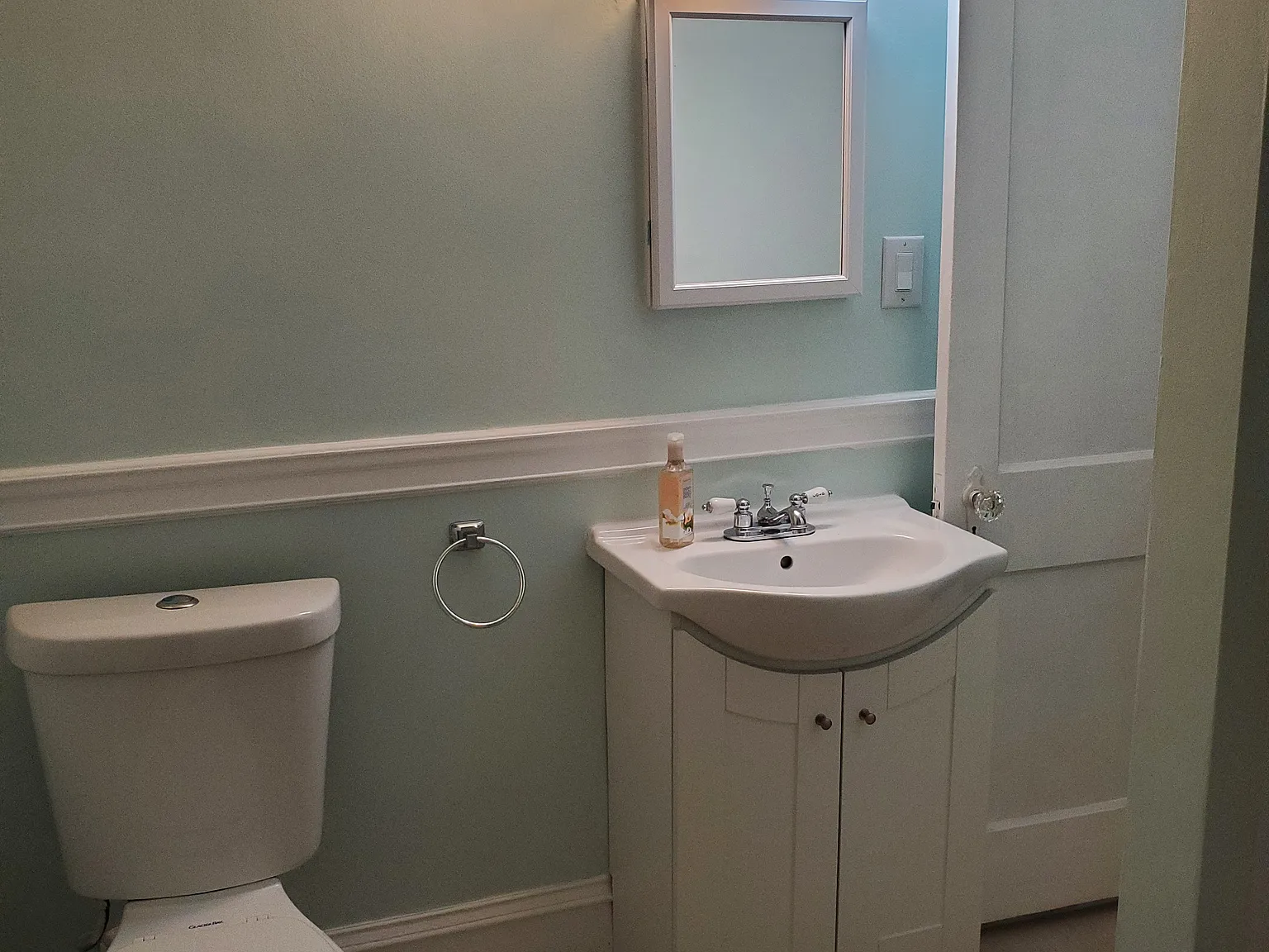 614 Slade St — Photo 4