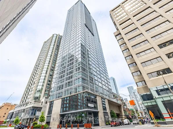 188 Cumberland St #801, Toronto, ON M5R 0B6