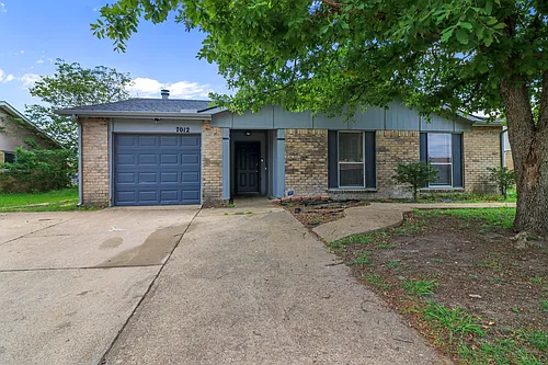 7012 Lincolnshire Ln Photo 1