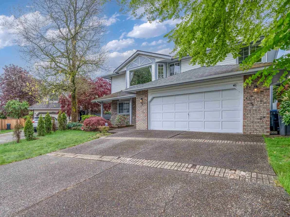 960 Governor Ct, Pt Coquitlam, BC V3C 5P4