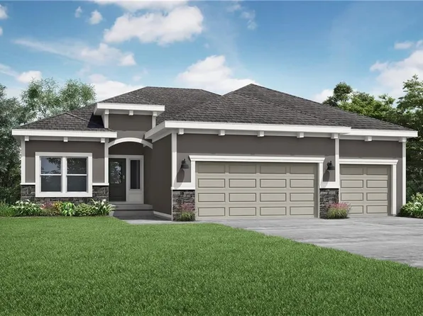 608 Mayfair Ct, Raymore, MO 64083