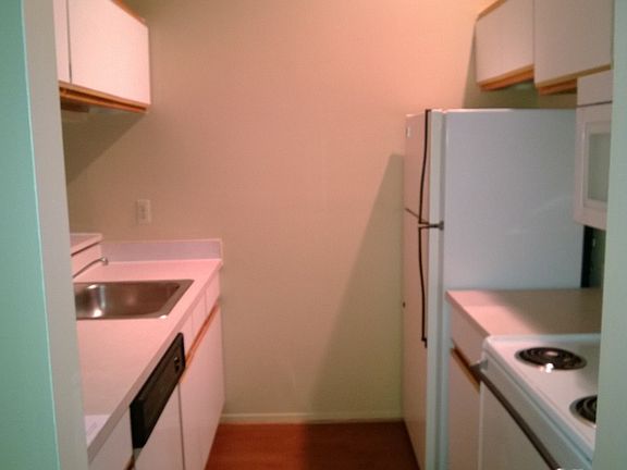 5th image of 387 Village Green Blvd APT 203