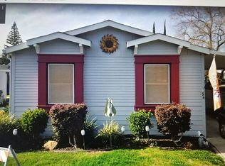 94 Monterey Ln, Folsom, CA 95630