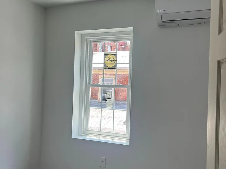 625 Dekalb St #3 — Photo 5