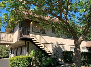 800 Villa Ln APT 4, Moraga, CA 94556