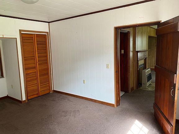 5th image of 105 Juniper St #105