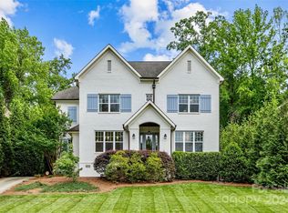 1111 Willhaven Dr, Charlotte, NC 28211