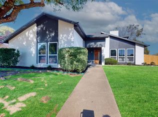 2001 Ridgewood, Bedford, TX 76021