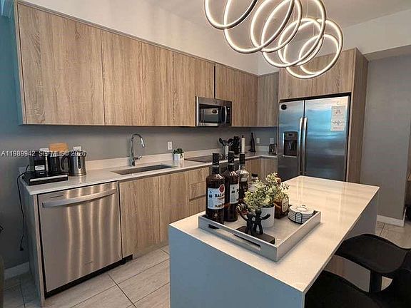 4th image of 3900 Biscayne Blvd #S-716