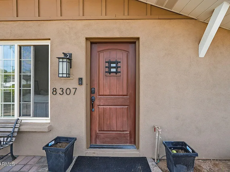 8307 E Clarendon Ave — Photo 2