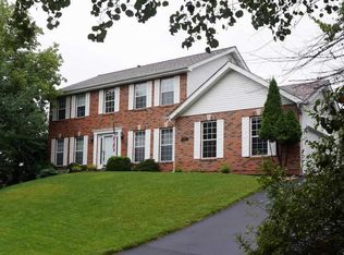 1643 Timber Hollow Dr, Ballwin, MO 63011