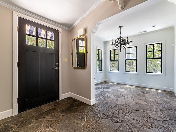 Entrance / Dining Room