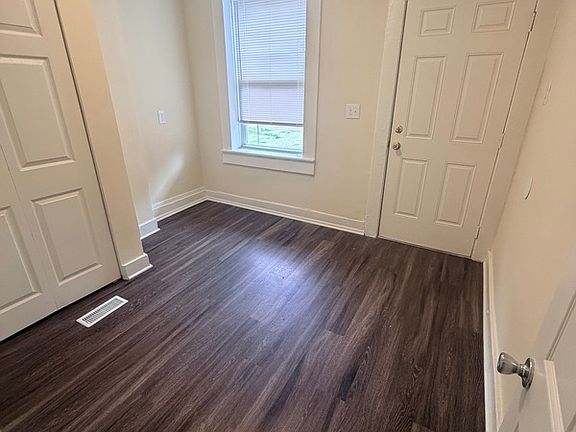 5th image of 615 N 32nd St APT A