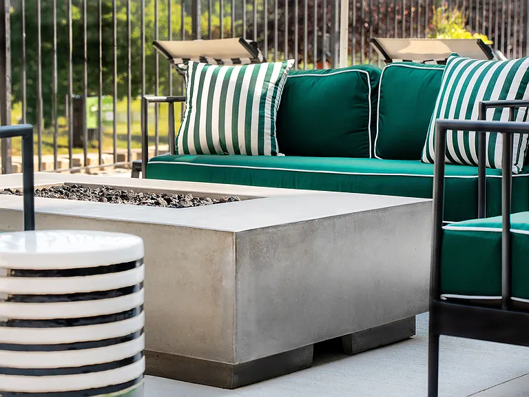 Fire Pit Lounge