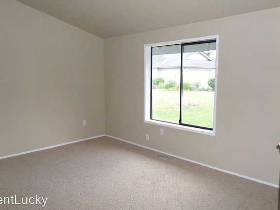 3rd image of 24217 44th Avenue Ct E