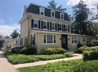 115 Bloomingdale Ave APT 3, Wayne, PA 19087