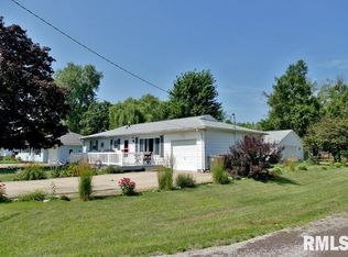 111 Oakdale Rd, Washington, IL 61571