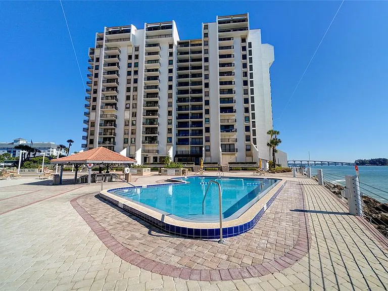 440 S Gulfview Blvd #1102 — Photo 2
