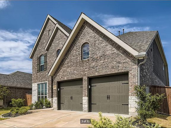 2nd image of 11820 Emerald Springs Ln