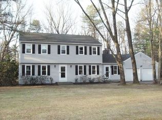 525 Wolf Swamp Rd, Longmeadow, MA 01106
