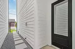 4816 Cochran St — Photo 2