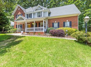 171 Highland Woods Ct, Denver, NC 28037