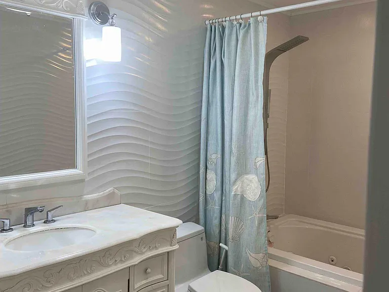 918 Daffodil Way — Photo 6