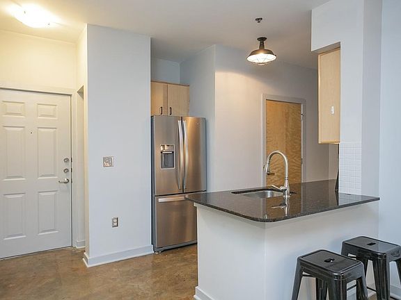 Door entrance (Chairs for illustration)