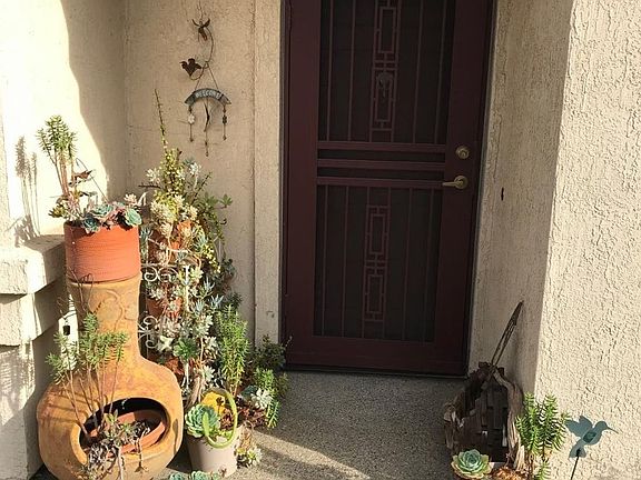 4th image of 7880 Sunrise Terrace Ln