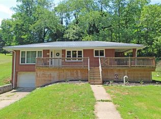 1647 Wylie Ridge Rd, New Cumberland, WV 26047