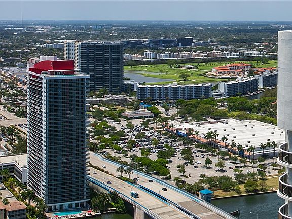 3rd image of 1830 S Ocean Dr APT 4812