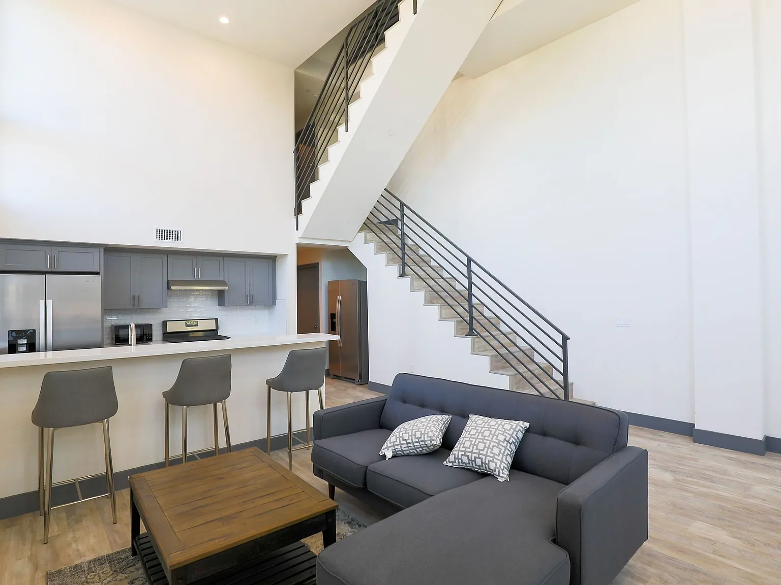 Aquila Townhomes on Orchard Ave — Photo 3
