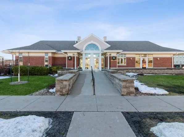 2316 Aspen Rd Unit 201, Ames, IA 50010