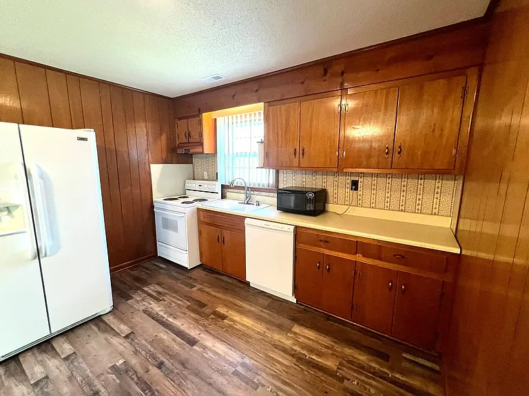 2992 Emery Rd — Photo 7