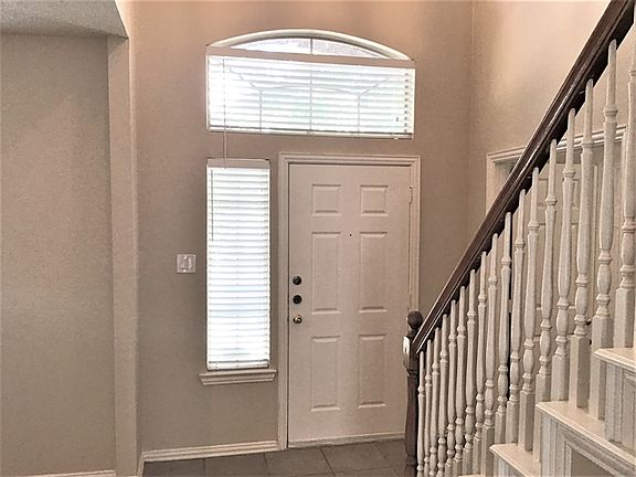 3rd image of 1616 Niagara Blvd