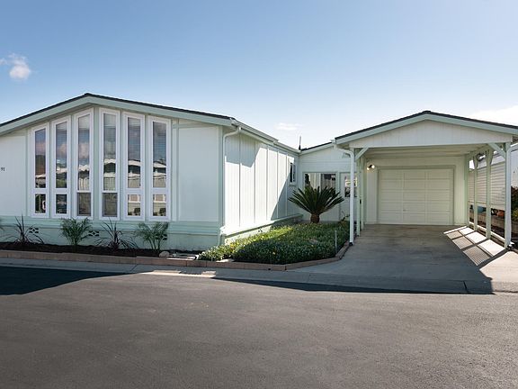 2nd image of 91 Poinsettia Gardens Dr