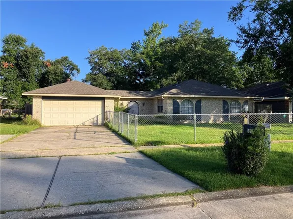 3837 Coventry St, Slidell, LA 70458