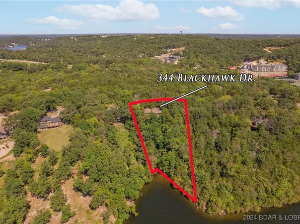 344 Black Hawk Dr, Lake Ozark, MO 65049
