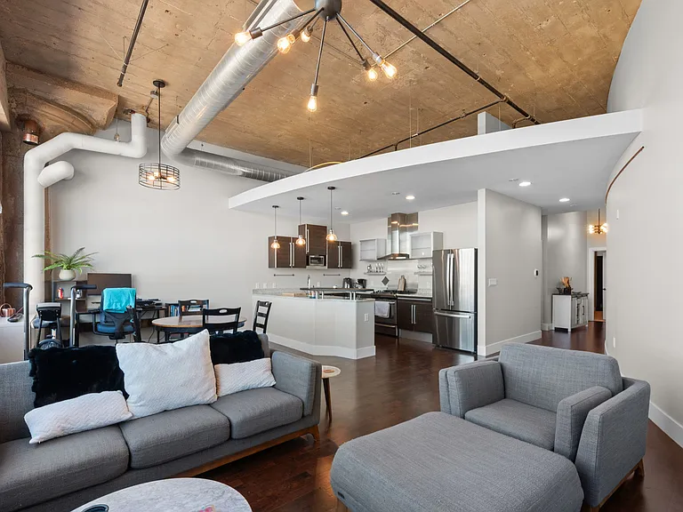 4100 Forest Park Ave #507 — Photo 11