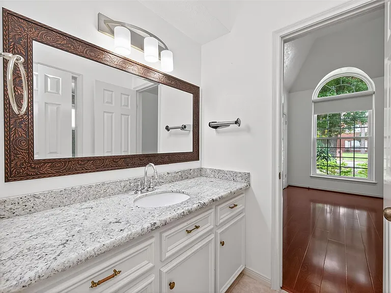 15106 Dawnbrook Dr — Photo 31